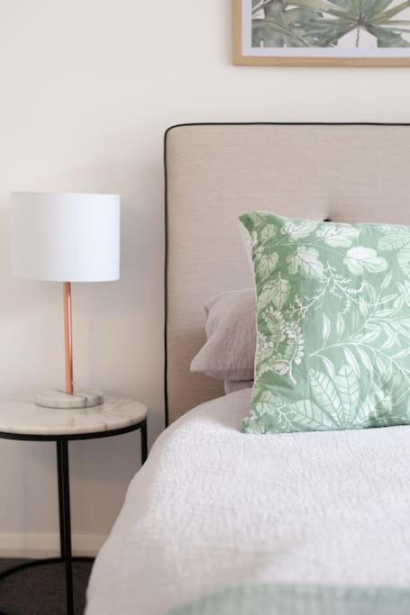 Harbourside Style, 2 Bed, A/C, Pool -Elizabeth Bay Apartment ซิดนีย์ ภายนอก รูปภาพ